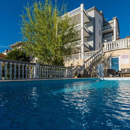 Villa Mara Crikvenica Bagian luar foto