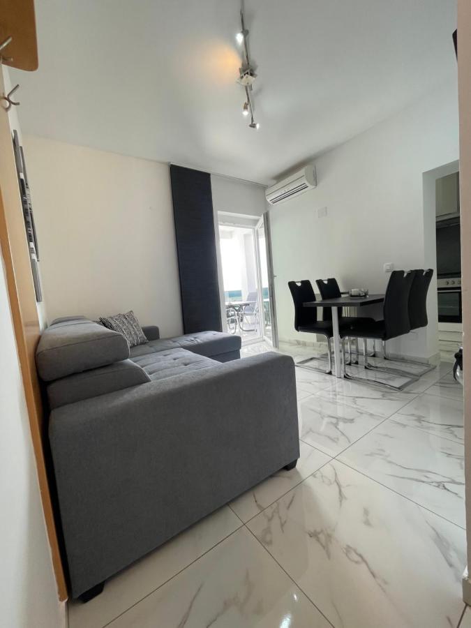 Villa Mara Crikvenica Bagian luar foto