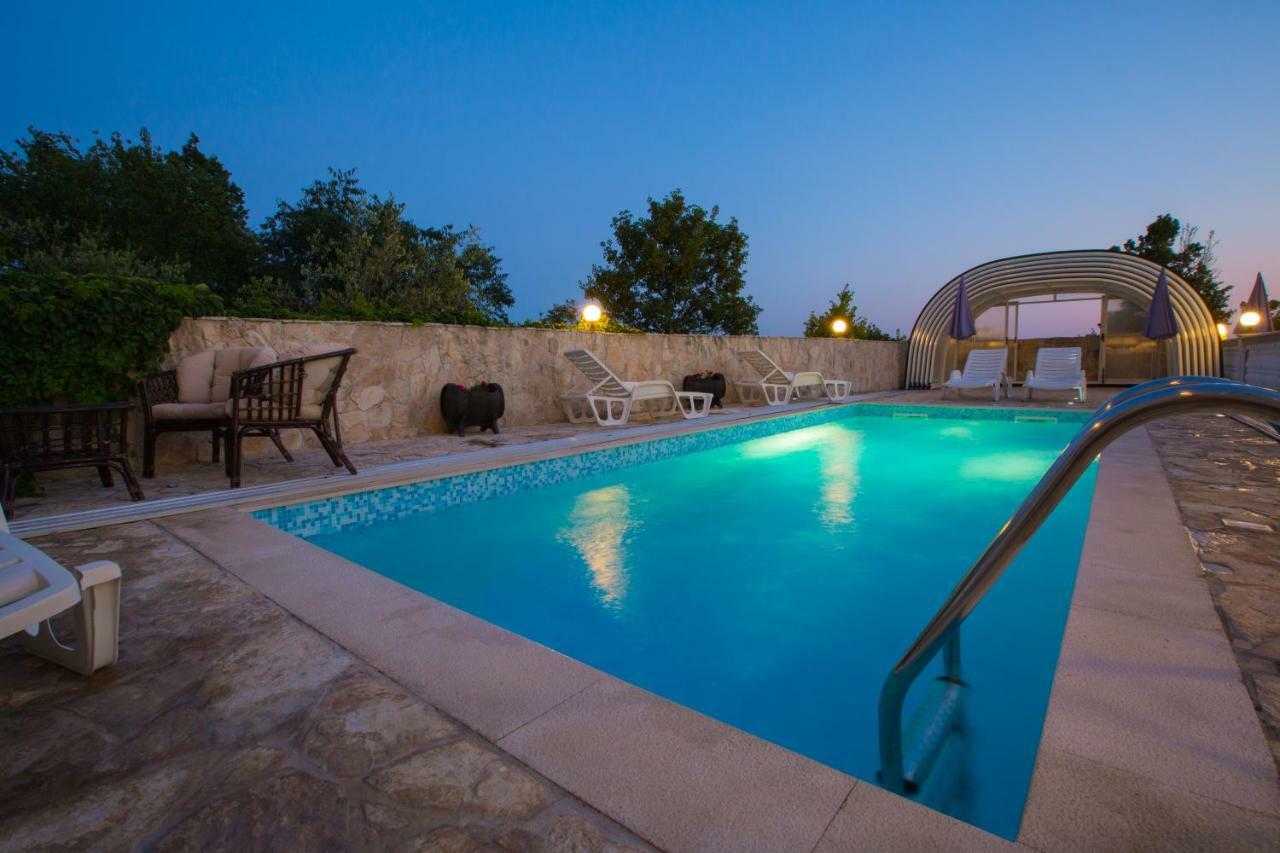 Villa Mara Crikvenica Bagian luar foto