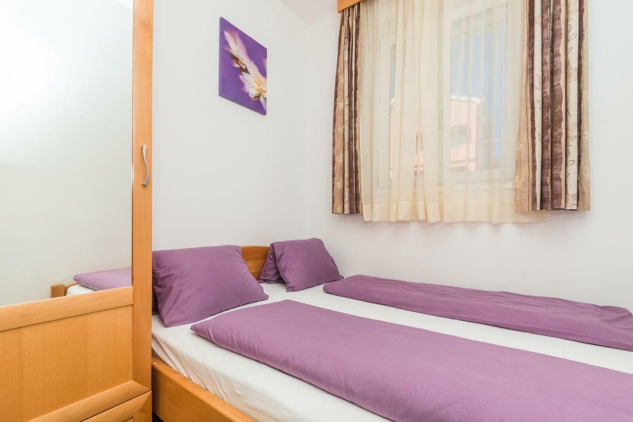 Villa Mara Crikvenica Bagian luar foto